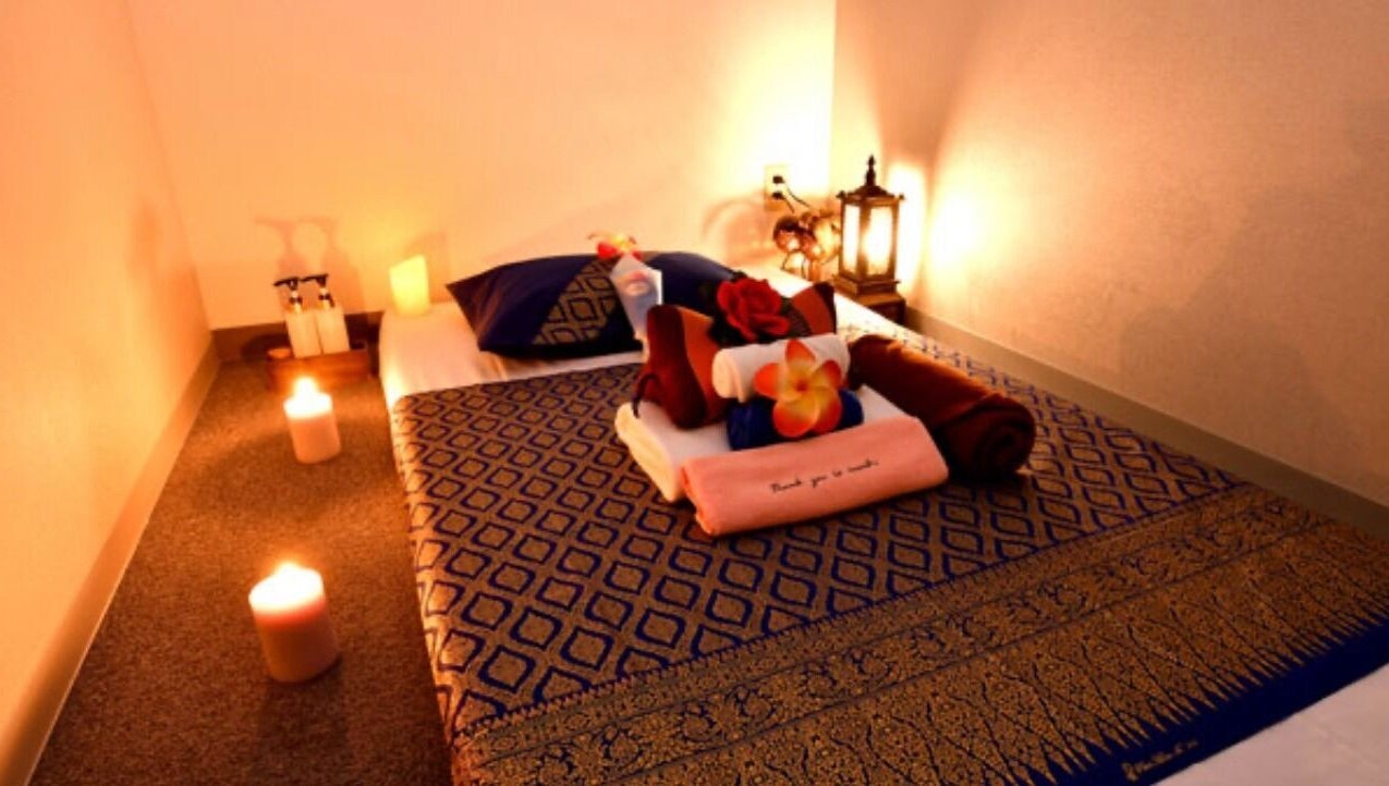 Relaxing spa setup at 〒105-0003 Tokyo, Minato City, Nishishinbashi, 1 Chome−18−11 in Minato City, Tokyo, JP.