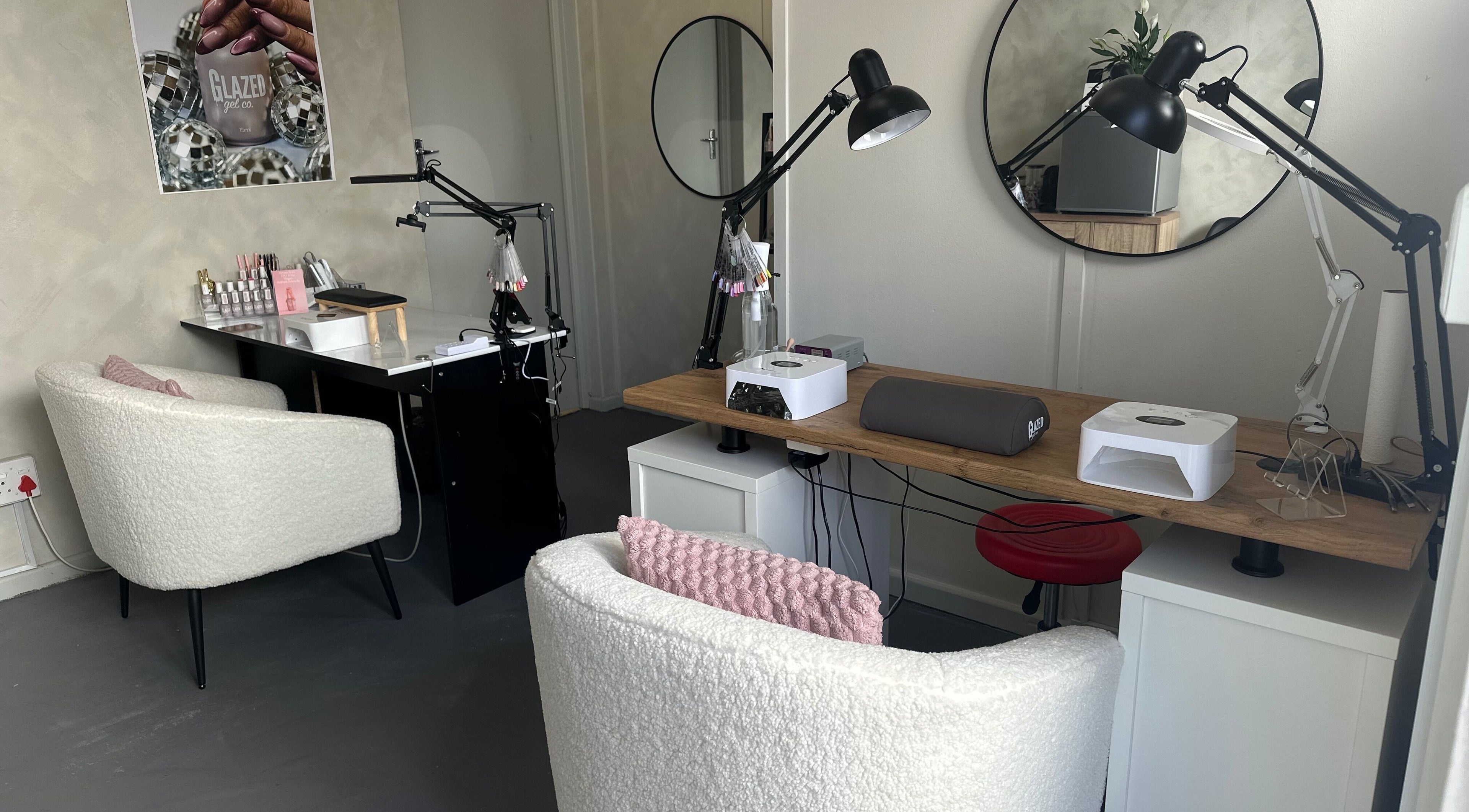 Stylish nail service area at Glossy Aesthetics Studio, Knysna, Western Cape, ZA with sleek decor.