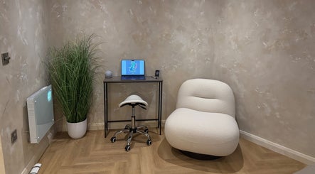 hình ảnh 3 của AD Massage Therapy, Stratford-upon-Avon