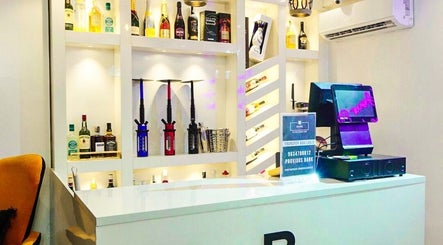 Mara Nail Bar & Barbing Salon image 2