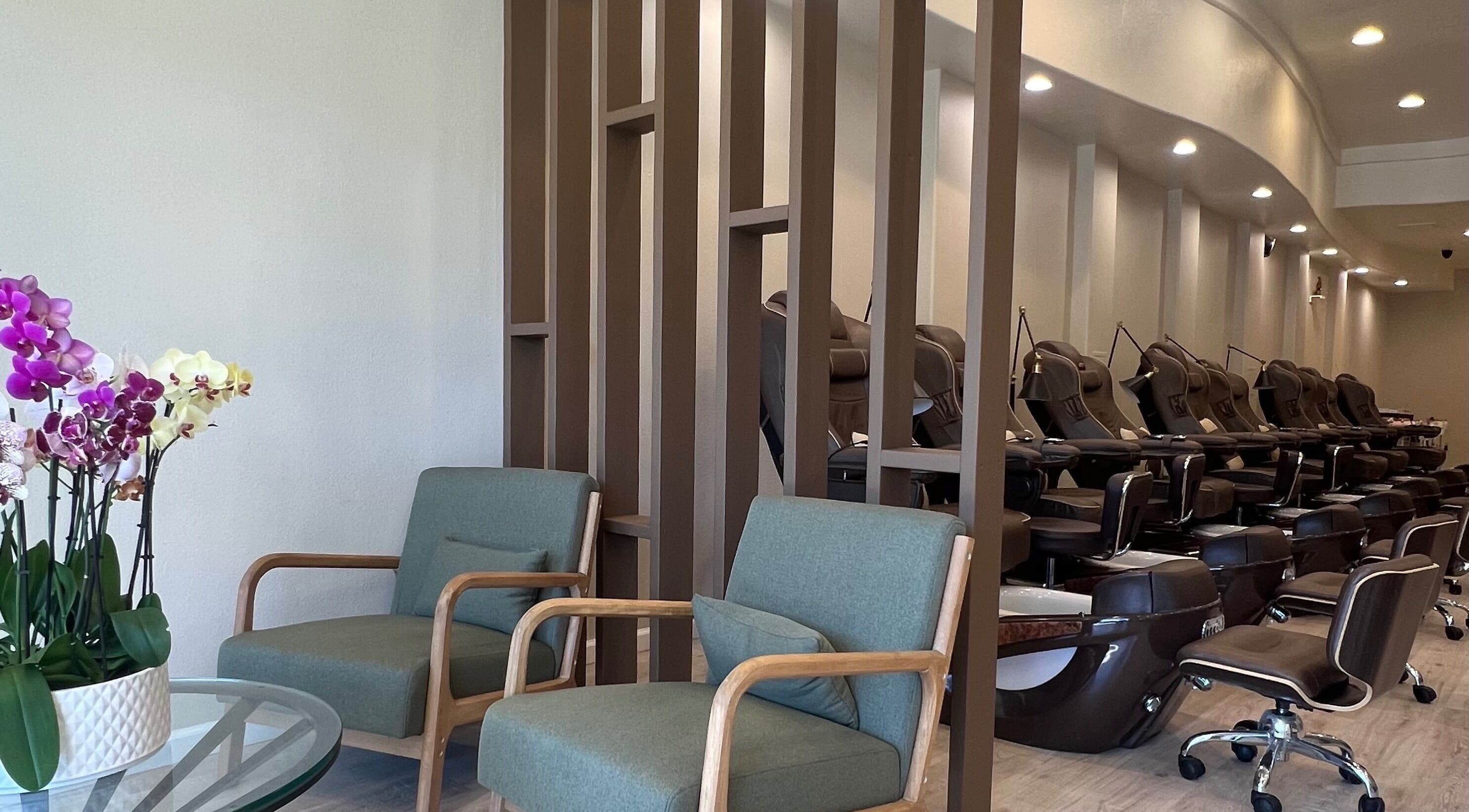 Relaxing seating area and pedicure stations at Nirvana Nails Studio, Studio City, California, US.