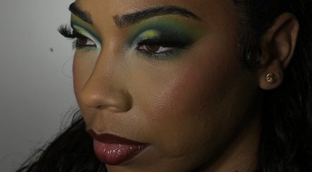 Makeup by Flavi