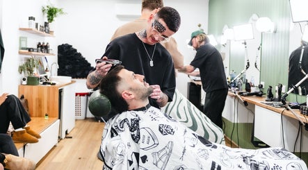 Chaps Barbershop - Brighton image 2