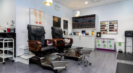 Le Salon Dieppe image 3