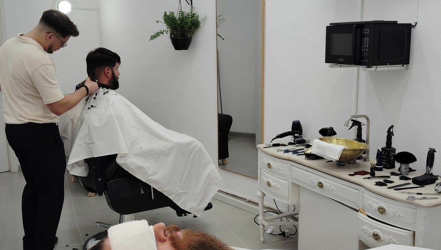 Tisias Barbershop slika 1