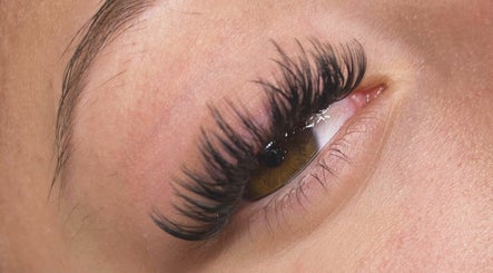 Immagine 2, Lashes by Mak