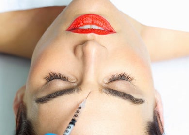 Botox treatment at Fabulaze Beauty Studio in Cape Town, Western Cape, ZA captures elegance and precision.