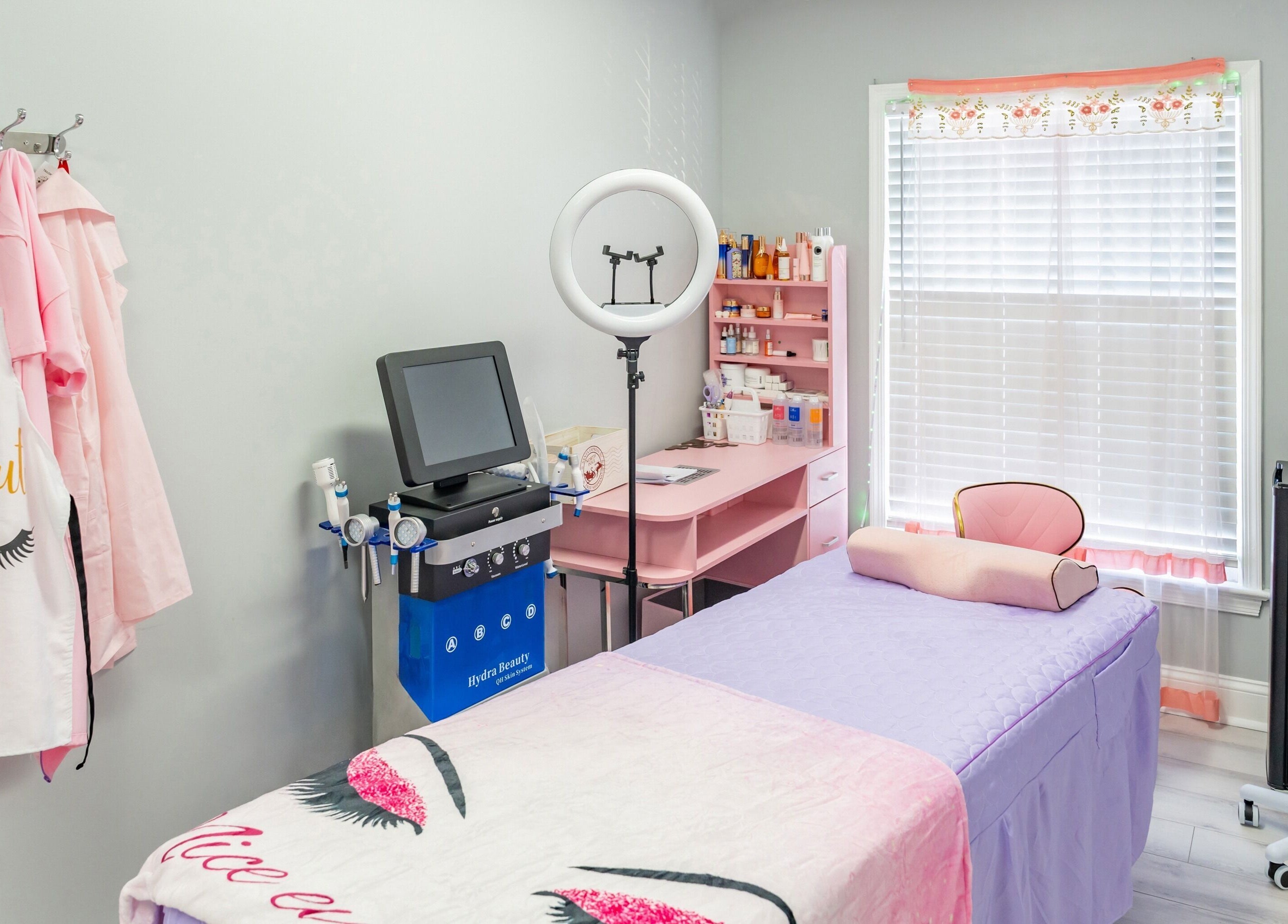 Cozy treatment room at Lash and Spa ByNeda, Vienna, VA, US, featuring a relaxing bed and professional equipment.