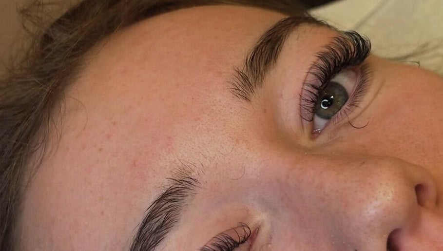 Lash by sash image 1