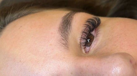 Lash by sash image 2