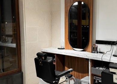 زاوية حلاقة عصرية في Ogi Barber Shop، الرياض، محافظة الرياض، SA.