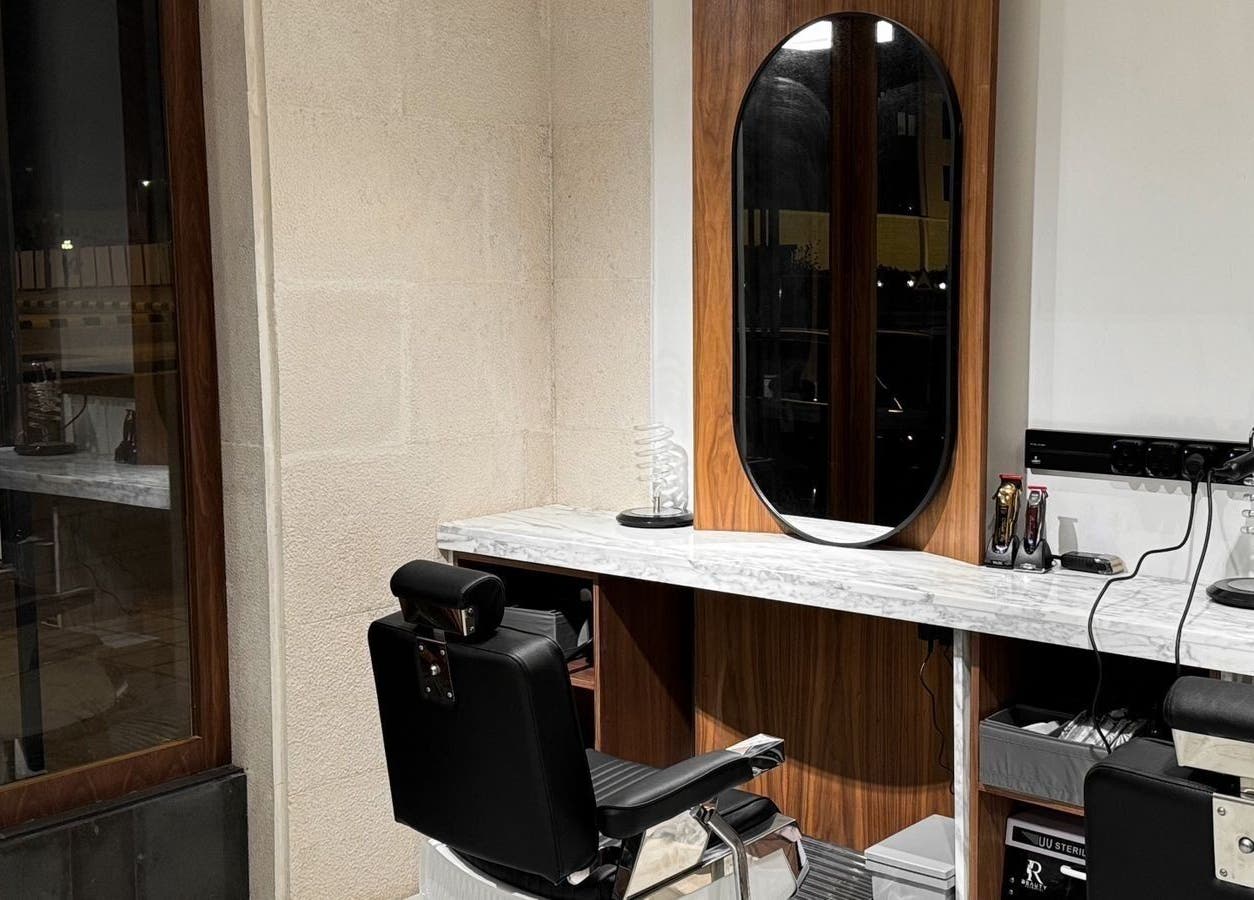 زاوية حلاقة عصرية في Ogi Barber Shop، الرياض، محافظة الرياض، SA.