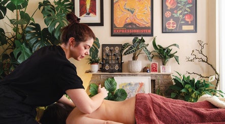 Iremia | Therapeutic Bodywork
