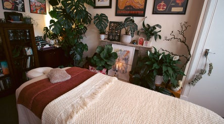 Iremia | Therapeutic Bodywork image 2