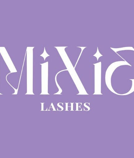 Mixie Lashes image 2