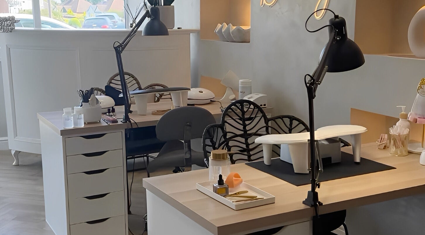 Modern nail station at Mani by Cody Thompson, Solihull, England, GB, featuring stylish decor and equipment.