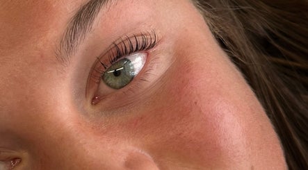 Close-up of beautifully curled lashes at AC Lashes in Chandler's Ford, England, GB.