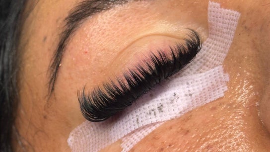 AC Lashes