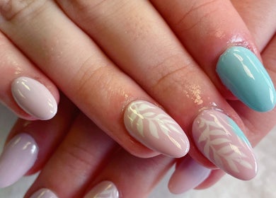 Stylish pastel nail art at Quinn Nails and Beauty Richmond, Richmond, England, GB.