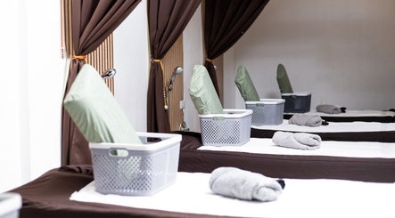 Jinsei Massage - Los Baños Branch