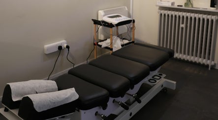 Imagen 3 de Joint & Spine Chiropractic London