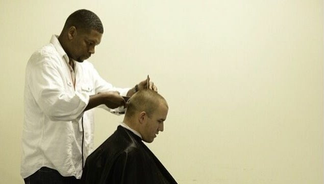 Universal Hair Salon Cuts by Lati, bild 1
