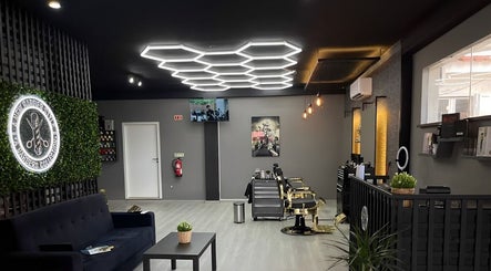 A New Barber Style, bilde 2