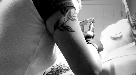 Georgie White Tattoo, bilde 3