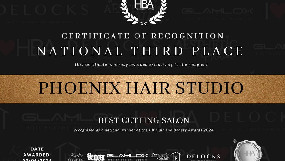 Phoenix Hair Studio, bild 1