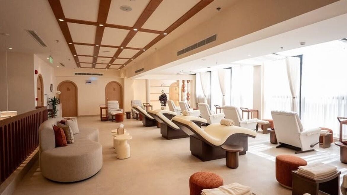 Peaceful spa lounge at Zen Spa I زن سبا - Rafa in Riyadh, Riyadh Province, SA, with luxurious seating.
