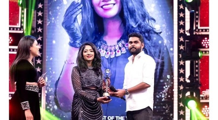 Dr.Shrmei Smile & Glow Clinic team at an award ceremony in Coimbatore, Tamil Nadu, IN.