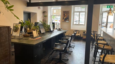 Craft Hairdressing