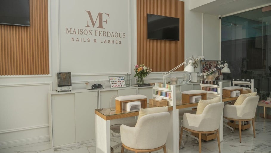 Maison Ferdaous Nails & Lashes image 1