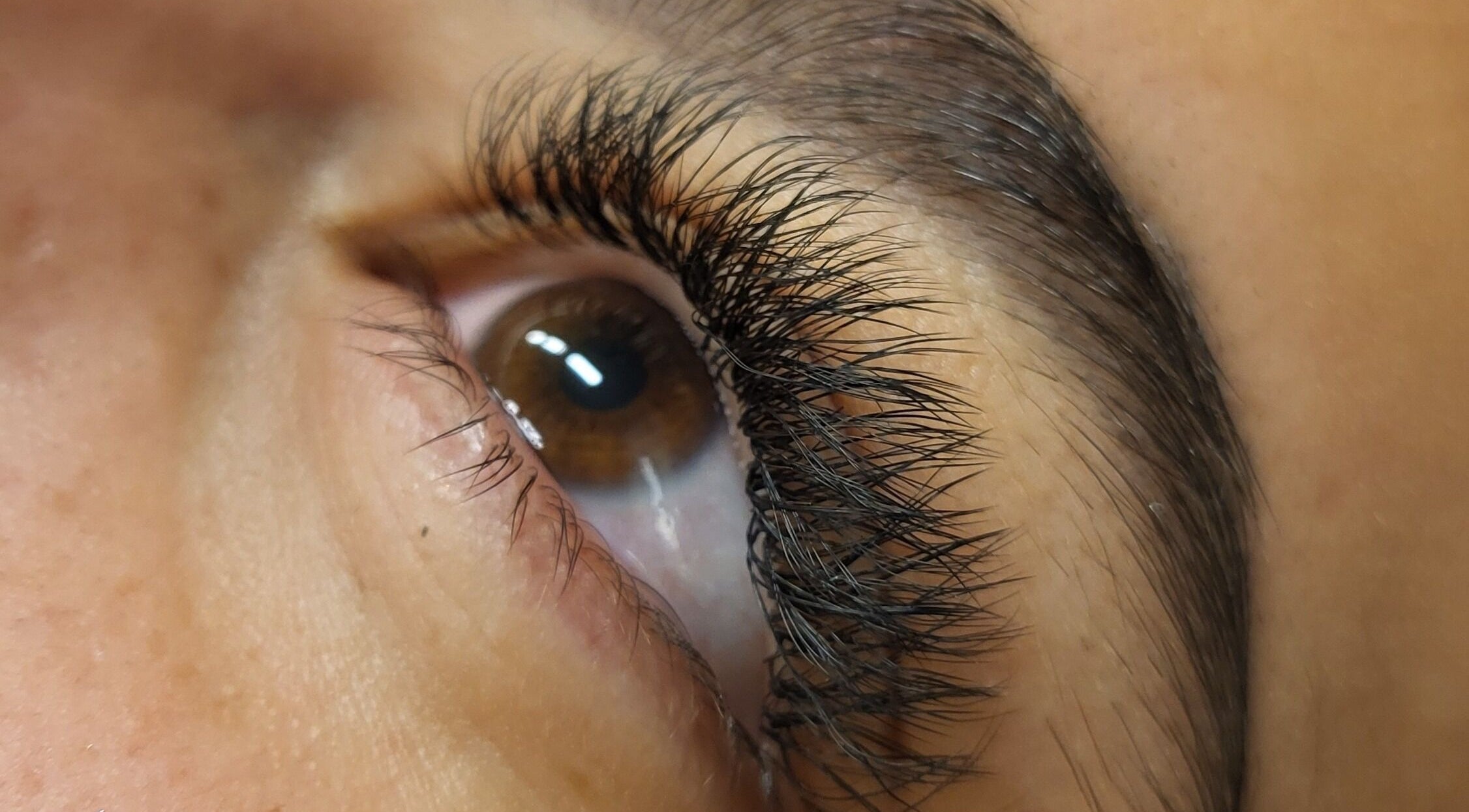 Extension de cils à Cocoon'effect, Oupeye, Région Wallonne, BE, offrant un regard captivant.