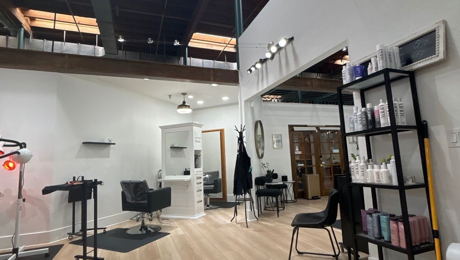 La Ruche Beauty Bar imagem 1