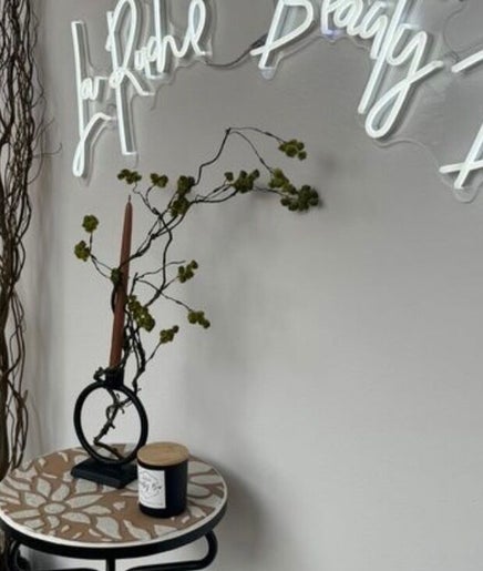 La Ruche Beauty Bar imagem 2