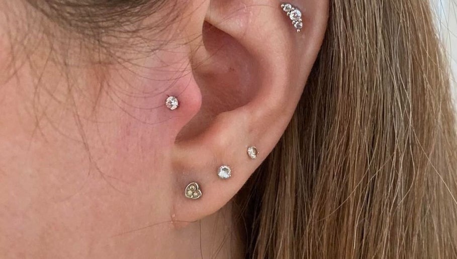 Mobile Piercings by Sophie – kuva 1
