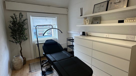 Sue Allure Beauty Studio