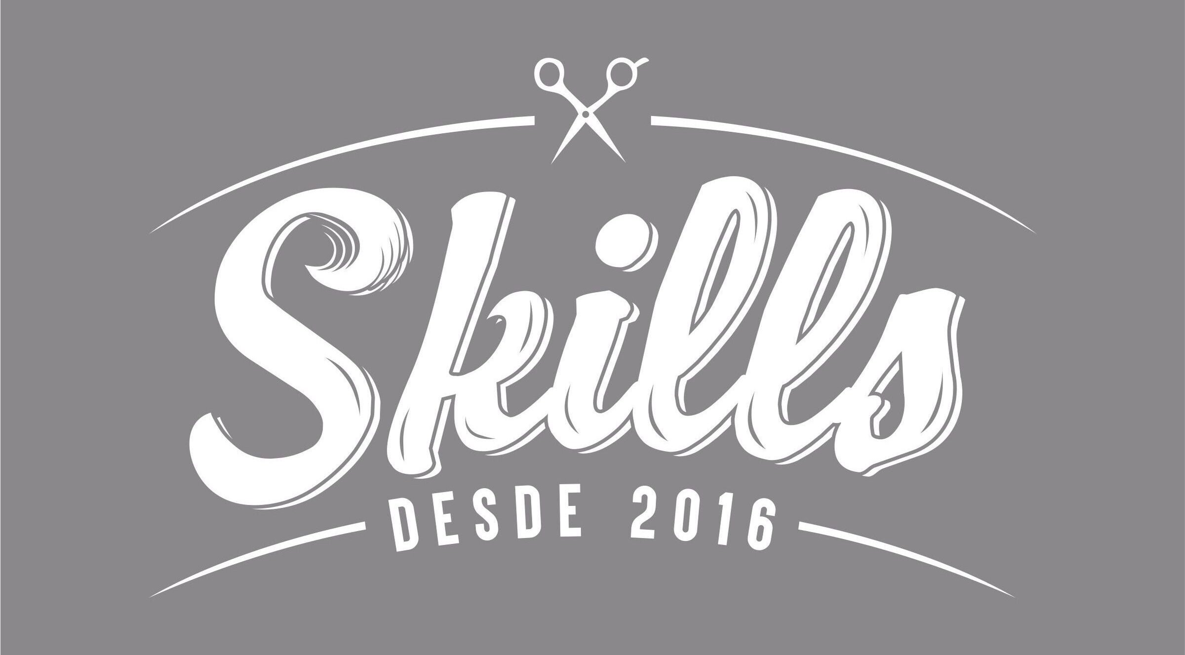 Logo de Barberia Skills, San Juan de Lurigancho, PE. Desde 2016, tijeras icónicas representadas.