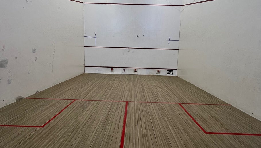 Unam Squash Club image 1