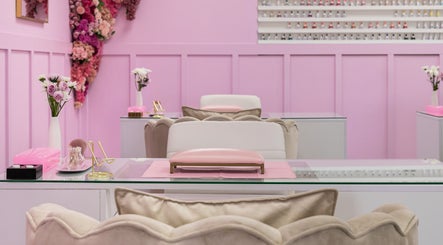 Monet Nail Bar billede 2