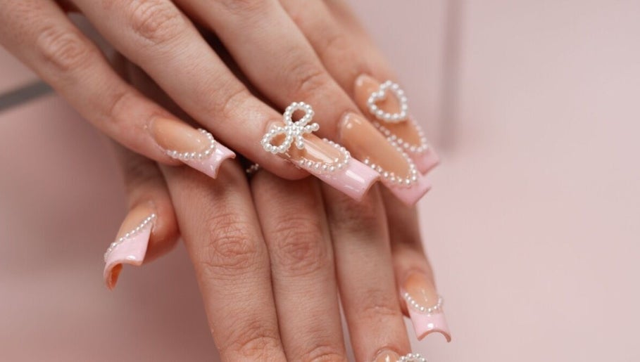 Blush Nail Design image 1