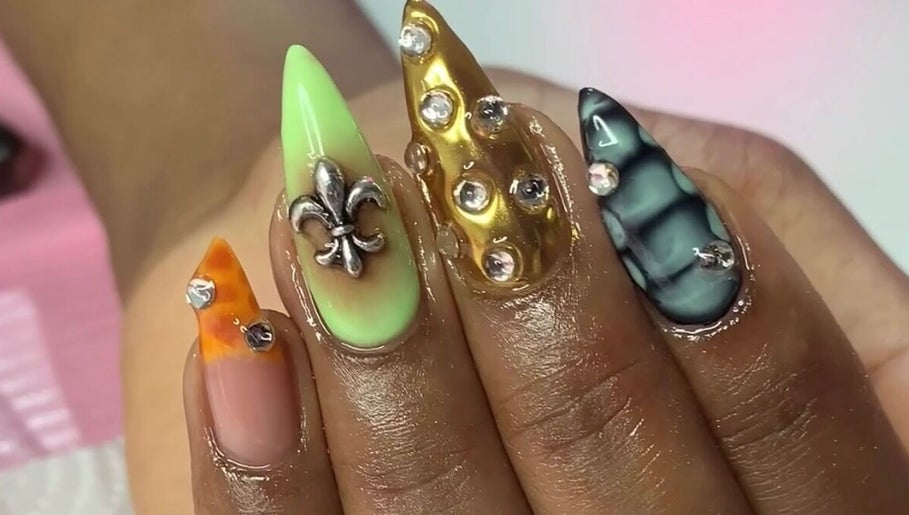 Preciously Nailed изображение 1