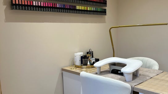 HB Beauty Bar