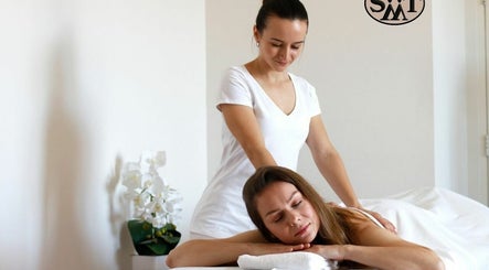 South West Massage Therapy (Gledswood Hills) image 3