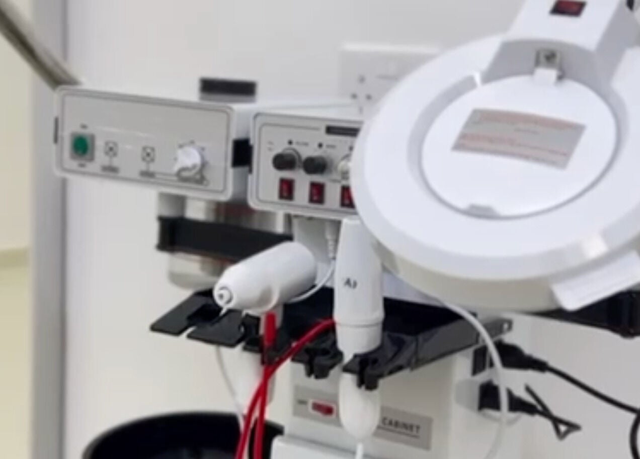 معدات تجميل متطورة في koheel & Ketha، Samad Al Shan، Ash Sharqiyah North Governorate، OM.