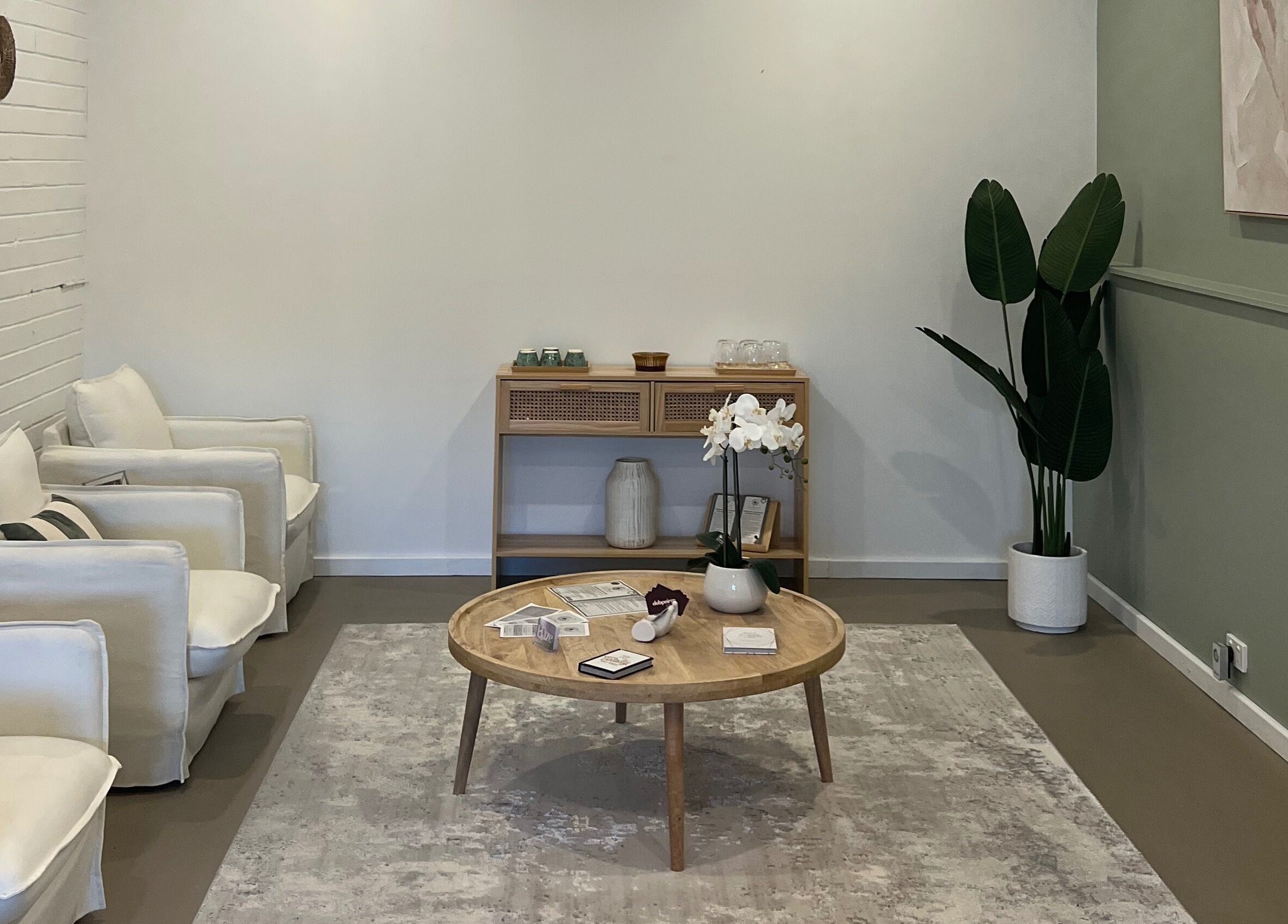 Cozy waiting area at Haruka Lashes and Brows Japanese Salon, Subiaco, Western Australia, AU with plush seating.