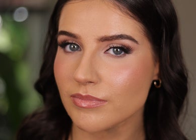 Close-up makeup look at Dan Campbell Makeup, Glasgow, Scotland. Flawless skin, bold eyes, glossy lips.