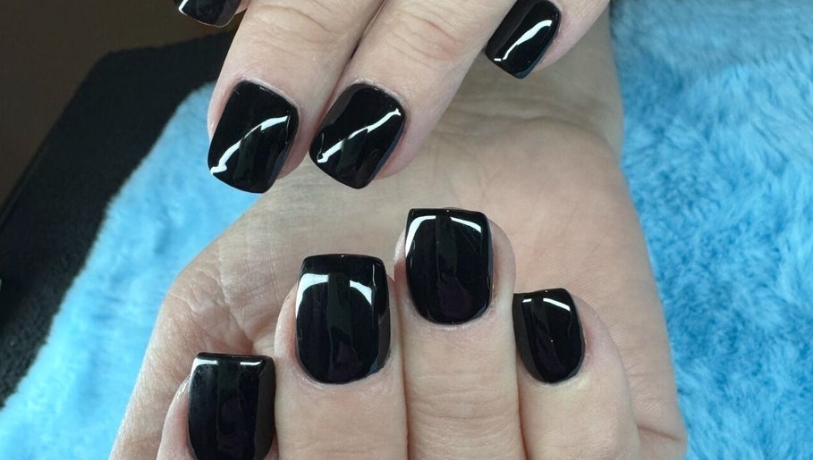 The Glow Standard Mobile Esthetics Services图像1