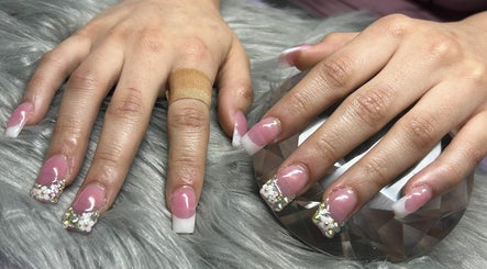 PurpLust Nails